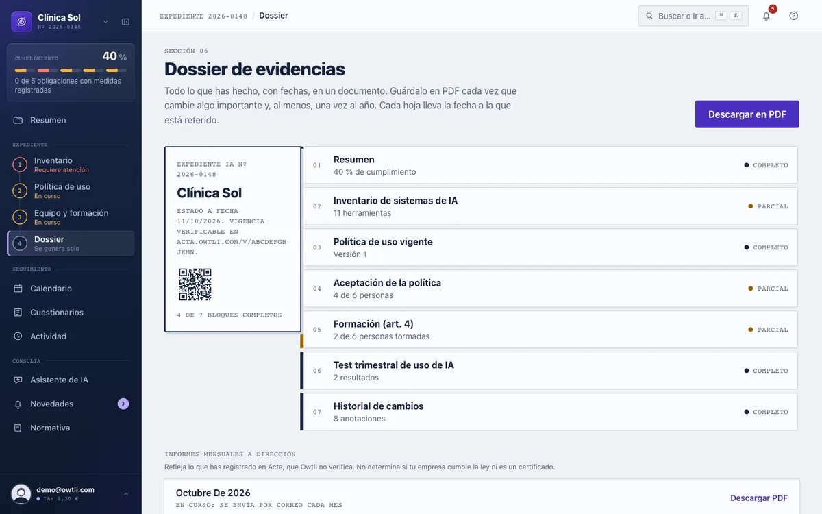 Dossier de evidencias de una empresa de ejemplo, con su número de expediente, el código QR de verificación y el resumen de obligaciones.